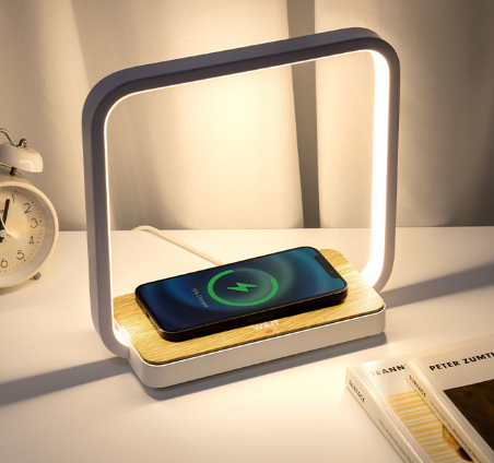 Lámpara de Mesilla Inteligente con Carga Inalámbrica