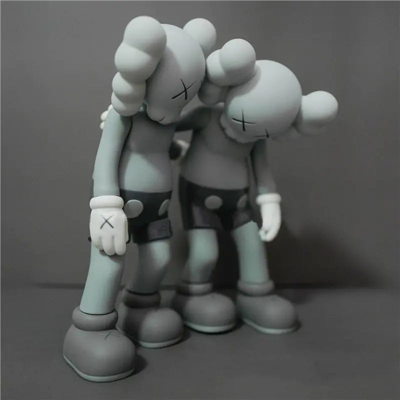 Figura de MAN KAWS en el camino Coleccionable