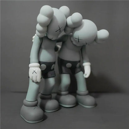 Figura de MAN KAWS en el camino Coleccionable